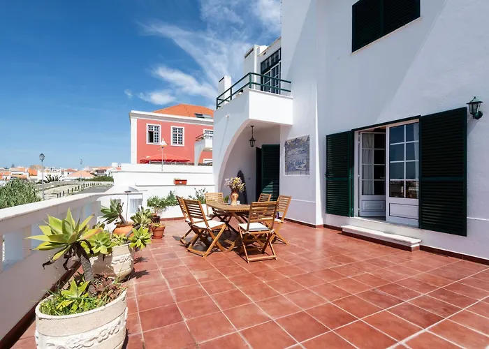 Sines Beach Front Villa